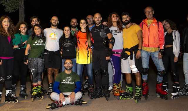 Salti, acrobazie e corse in citt: sui rollerblade alla scoperta dei "Pattinatori di Bari"